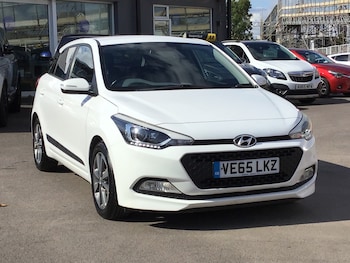Used Hyundai i20 2015 for sale - 79582329: Photo