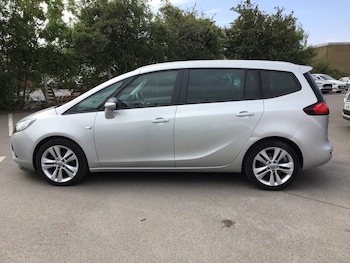 Used Vauxhall Zafira Tourer 2015 for sale - 79463048: Photo