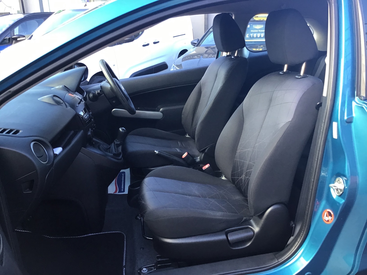 Used Mazda Mazda2 2012 for sale - 76616854: Photo 14