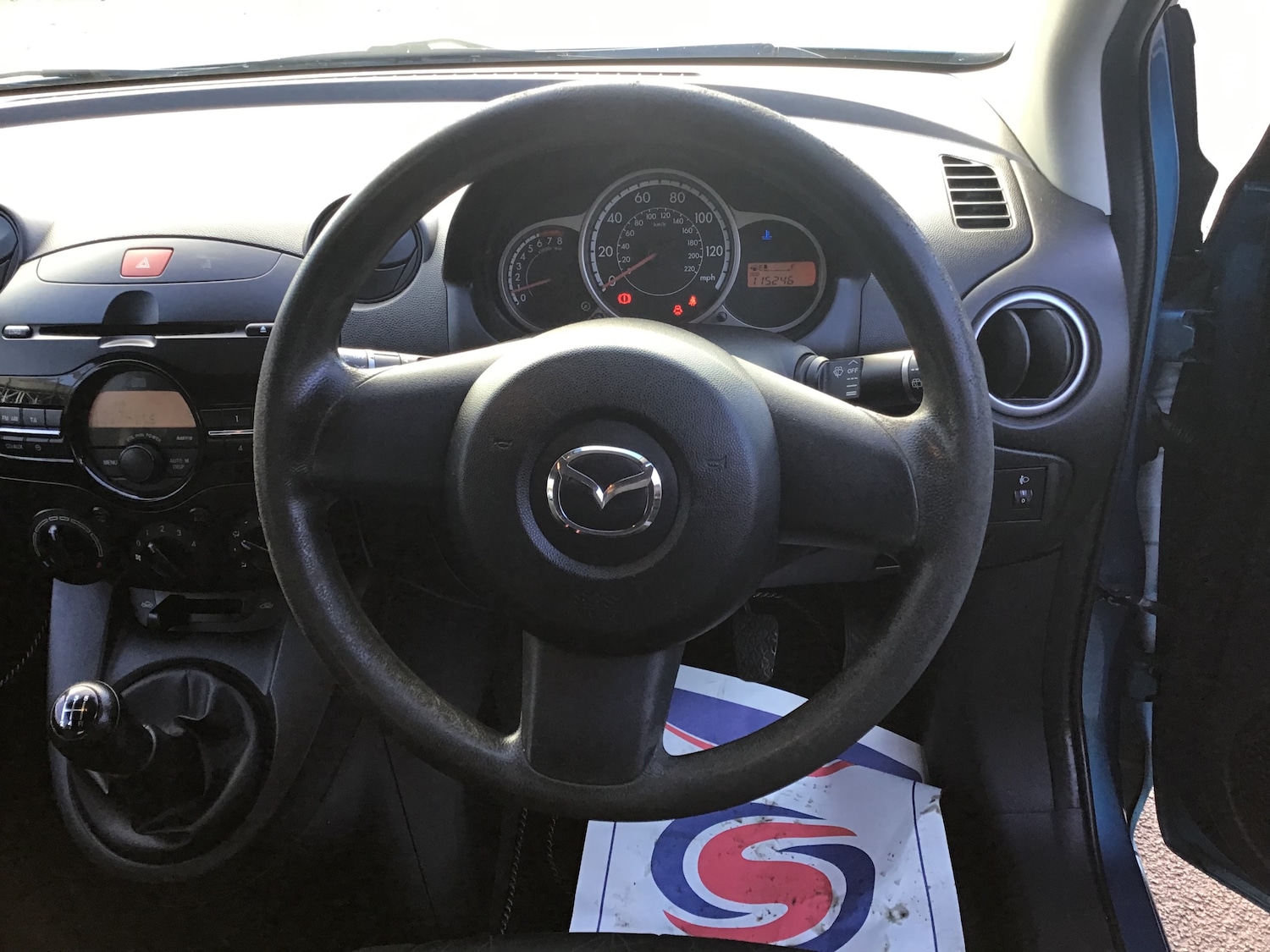 Used Mazda Mazda2 2012 for sale - 76616854: Photo 21