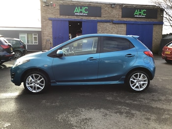 Used Mazda Mazda2 2014 for sale - 75567851: Photo