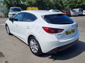 Used Mazda Mazda3 2016 for sale - 79043028: Photo