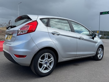 Used Ford Fiesta 2013 for sale - 75632584: Photo