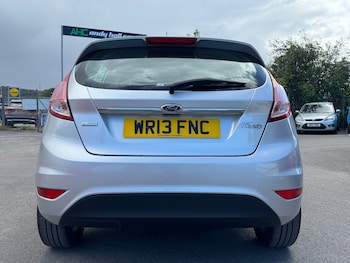 Used Ford Fiesta 2013 for sale - 75632584: Photo