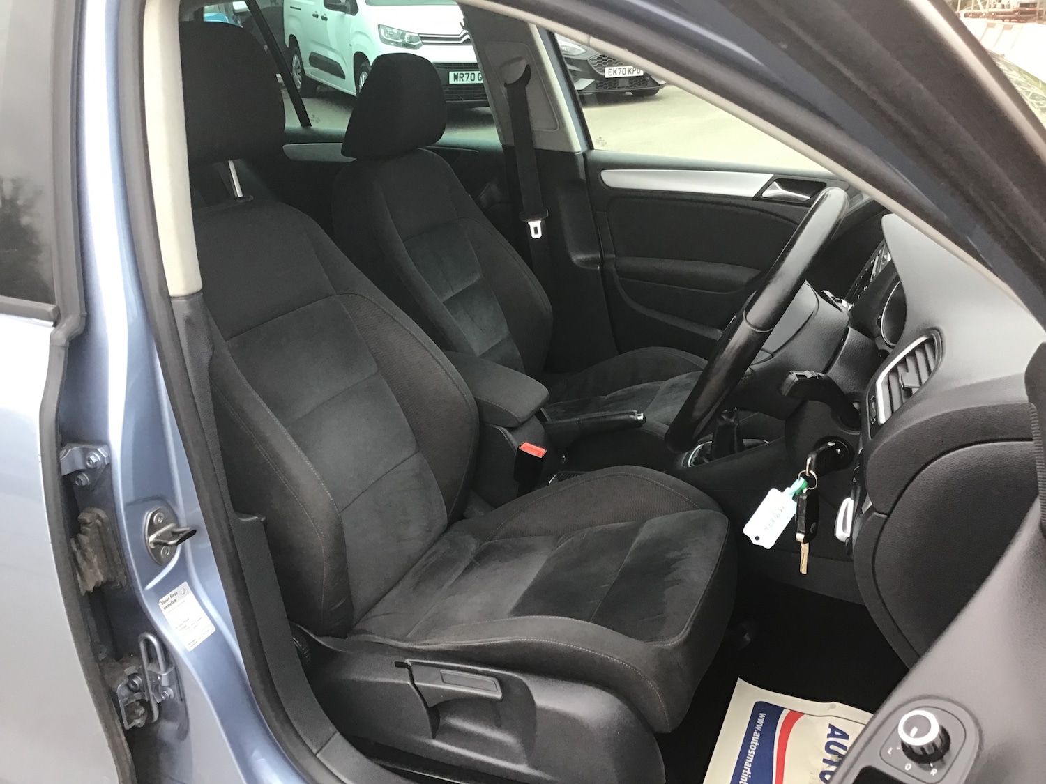 Used Volkswagen Golf 2009 for sale - 76274424: Photo 10