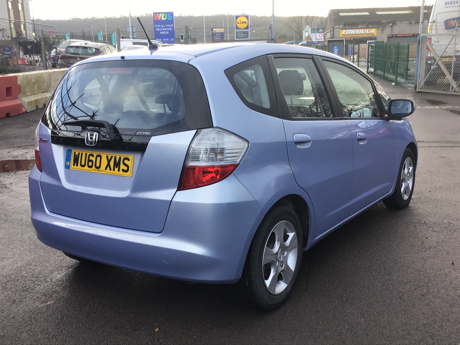 Used Honda Jazz 2010 for sale - 77249434: Photo 9
