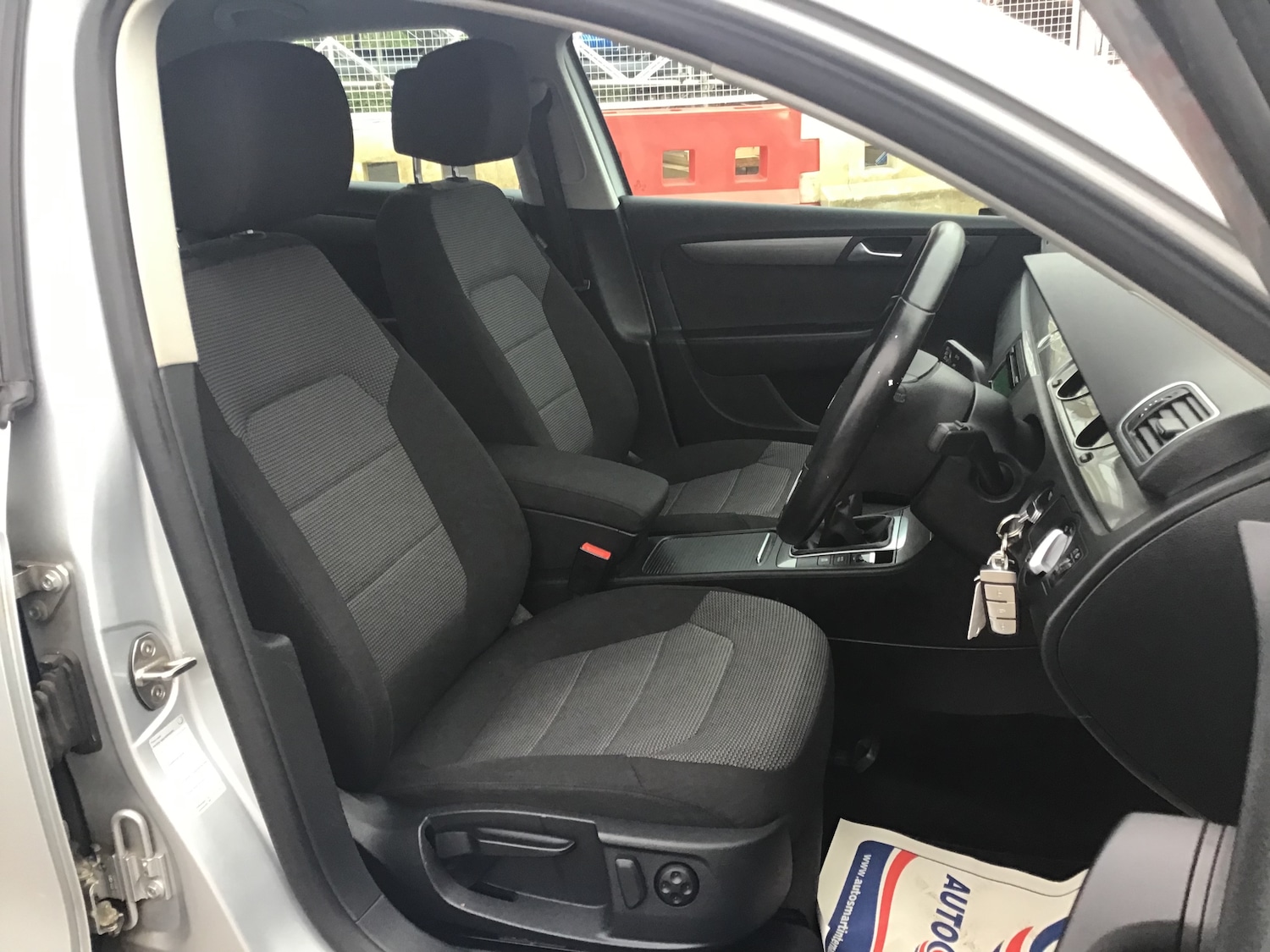 Used Volkswagen Passat 2012 for sale - 77501933: Photo 11