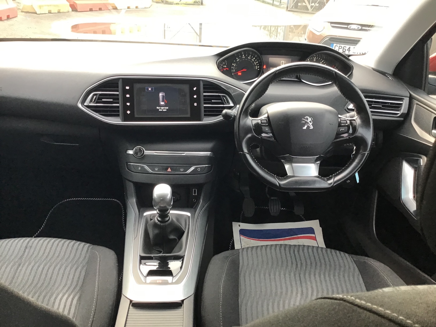 Used Peugeot 308 2015 for sale - 76905172: Photo 23