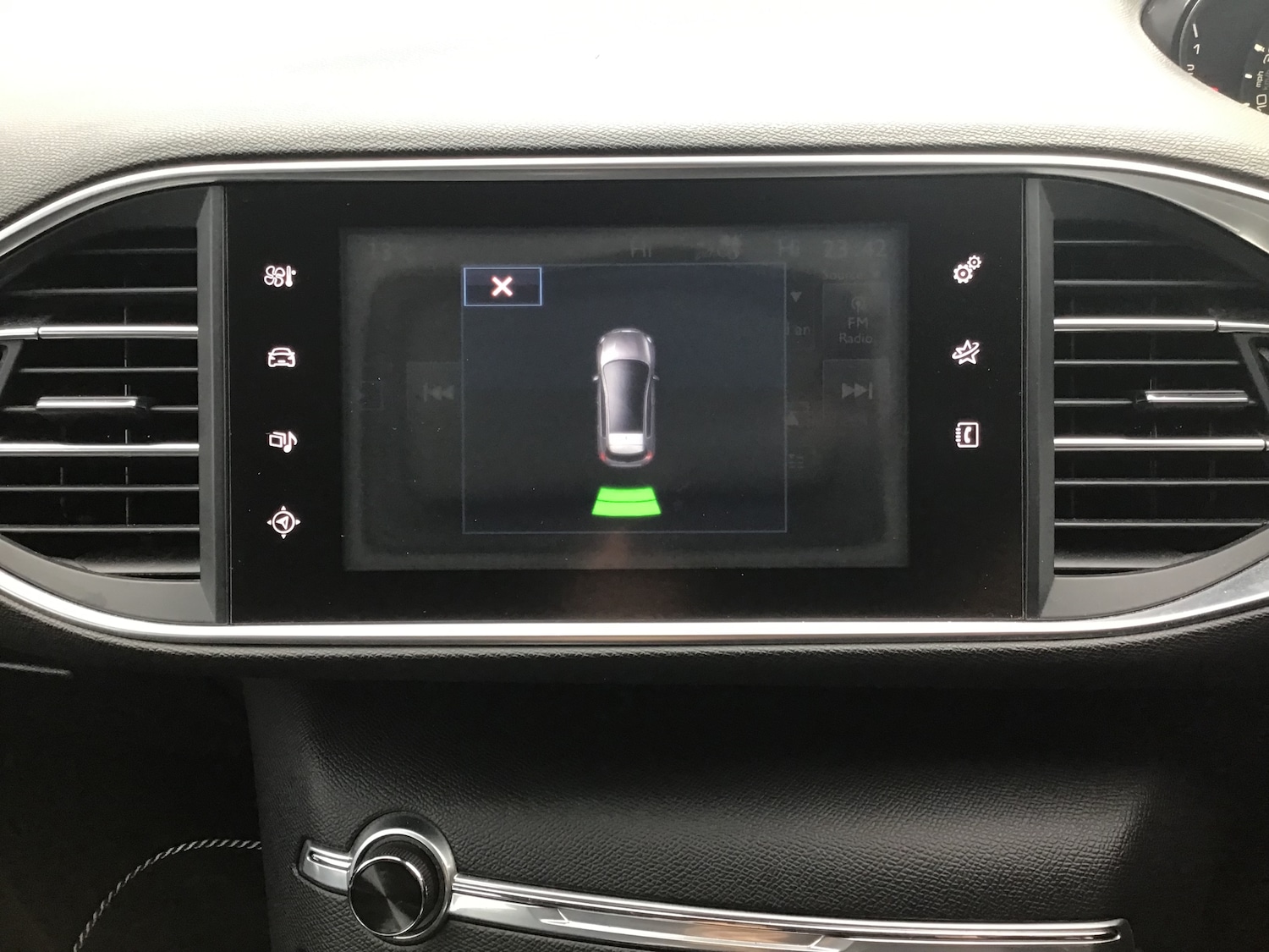 Used Peugeot 308 2015 for sale - 76905172: Photo 27