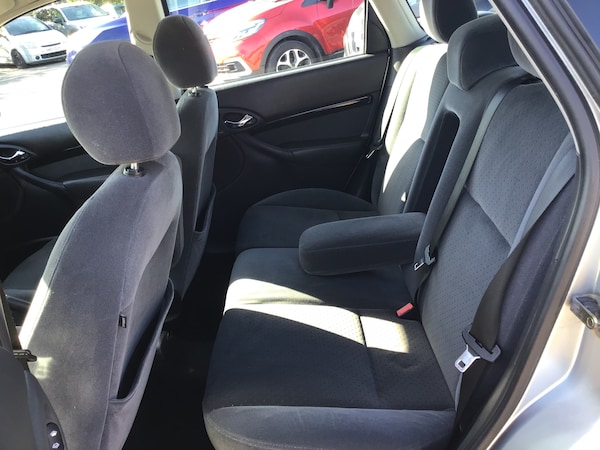 Used Ford Focus 2004 for sale - 76134133: Photo 14