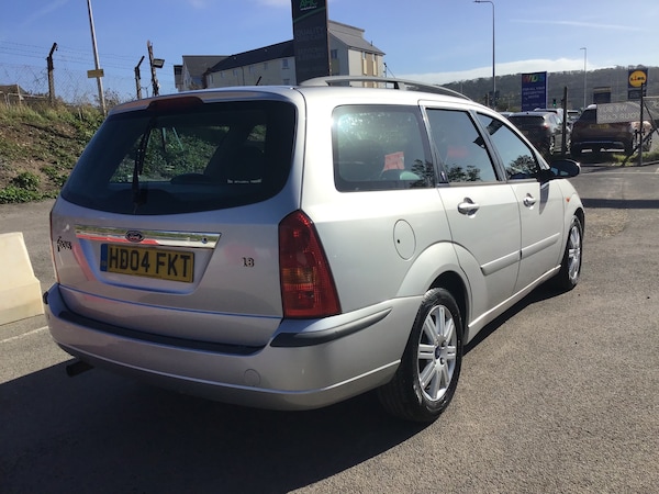 Used Ford Focus 2004 for sale - 76134133: Photo 9