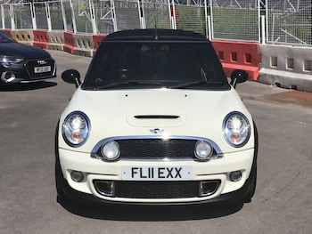 Used MINI Convertible 2011 for sale - 78436650: Photo