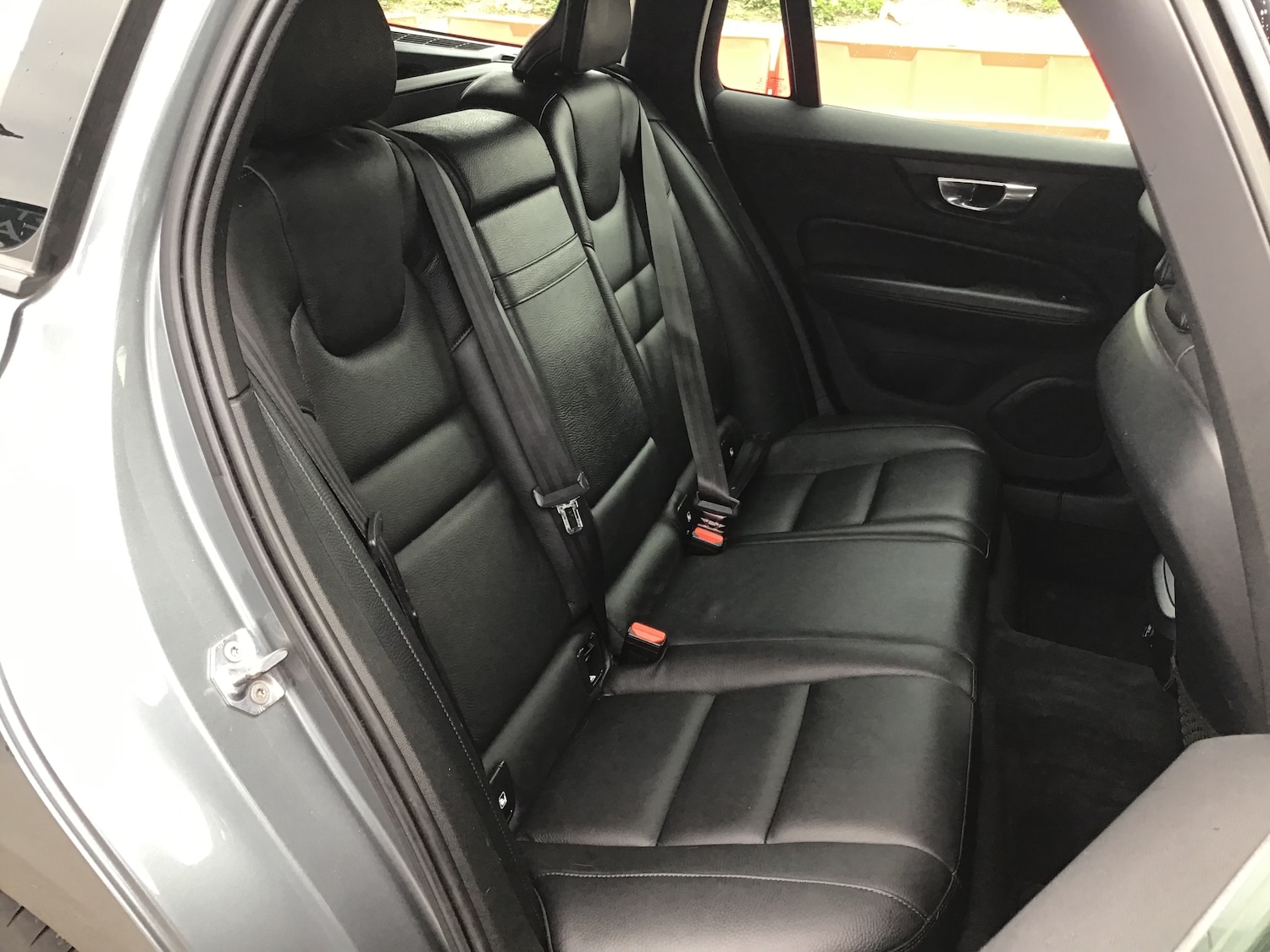 Used Volvo V60 2019 for sale - 76107039: Photo 11