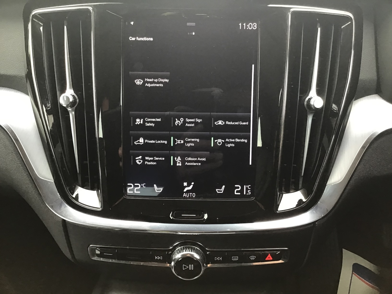 Used Volvo V60 2019 for sale - 76107039: Photo 27
