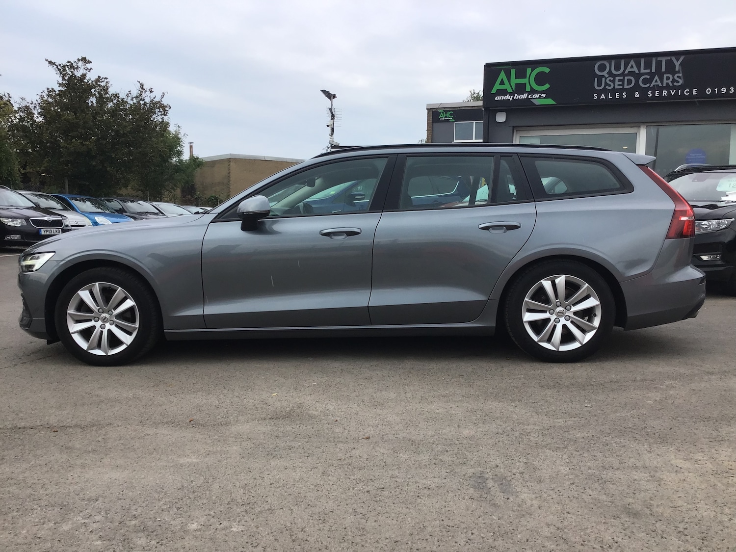 Used Volvo V60 2019 for sale - 76107039: Photo 4