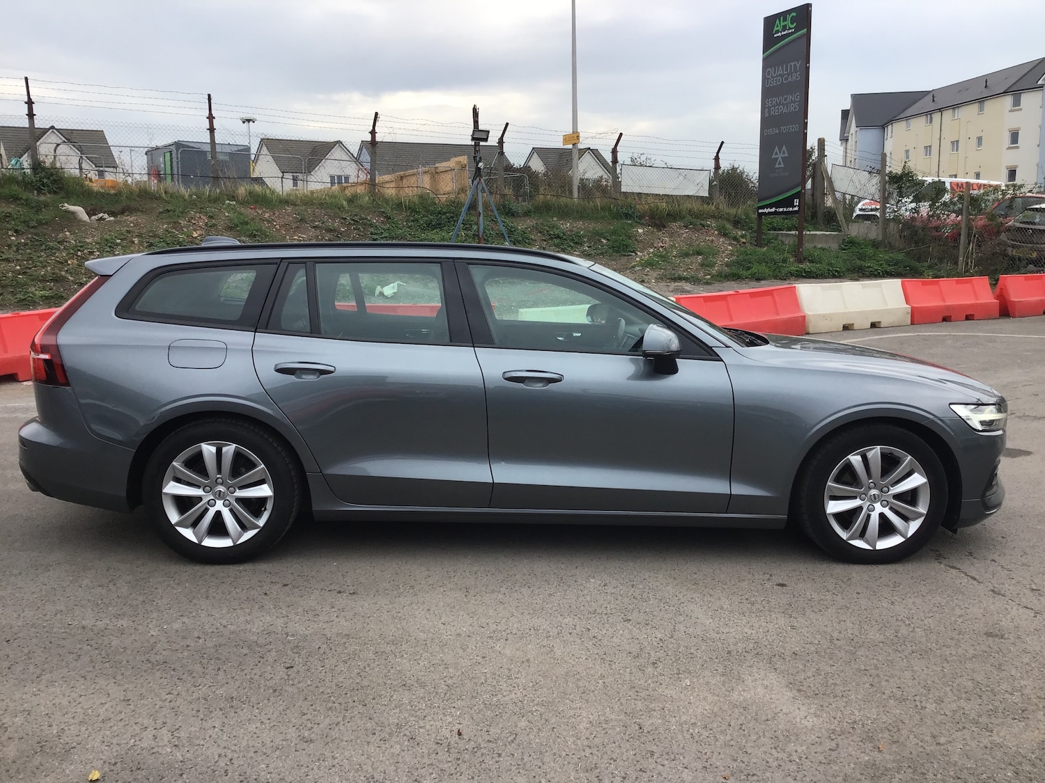 Used Volvo V60 2019 for sale - 76107039: Photo 9