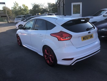 Used Ford Focus 2015 for sale - 76036528: Photo