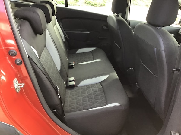 Used Dacia Sandero Stepway 2015 for sale - 76157868: Photo 10