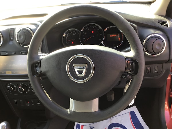 Used Dacia Sandero Stepway 2015 for sale - 76157868: Photo 20