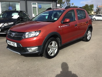 Used Dacia Sandero Stepway 2015 for sale - 76157868: Photo 3