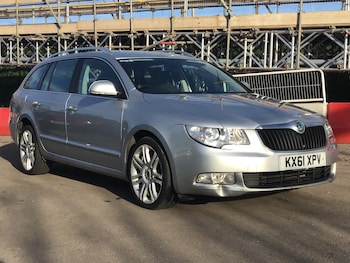 2011 (61) - 2.0 TDI Elegance Estate 5dr Diesel DSG Euro 5 (170 ps)