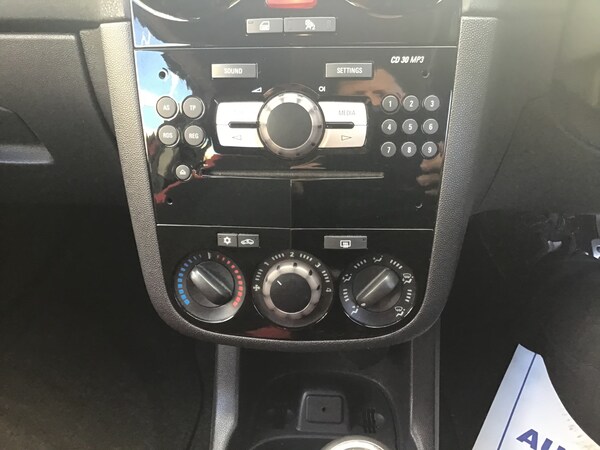 Used Vauxhall Corsa 2013 for sale - 76274511: Photo 20