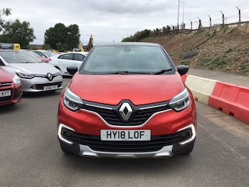 Used Renault Captur 2018 for sale - 75632573: Photo