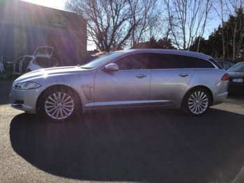 Used Jaguar XF 2015 for sale - 74049796: Photo