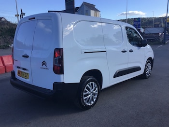Used Citroen Berlingo 2021 for sale - 76961846: Photo