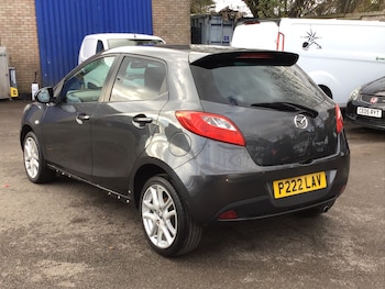 Used Mazda Mazda2 2013 for sale - 76535042: Photo