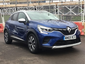 Used Renault Captur 2019 for sale - 77382070: Photo