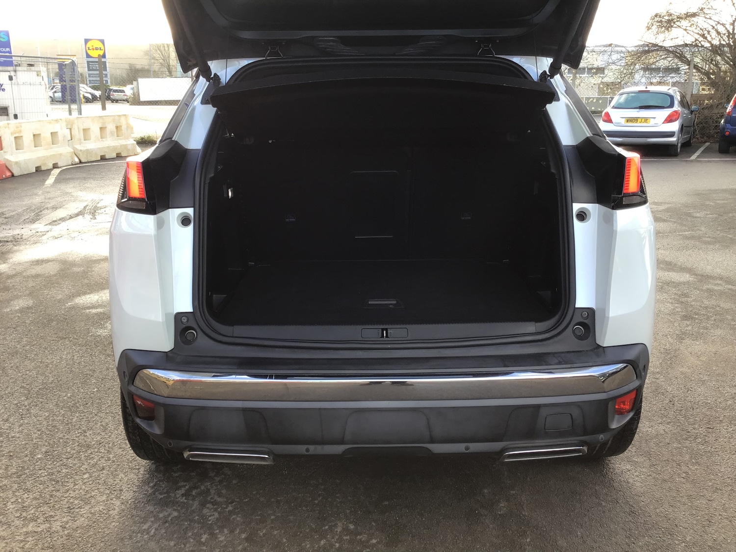 Used Peugeot 3008 2017 for sale - 77403926: Photo 15