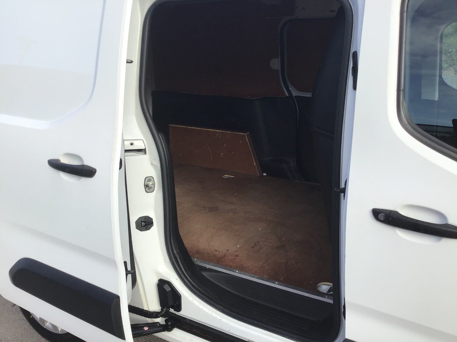 Used Citroen Berlingo 2020 for sale - 76128010: Photo 10