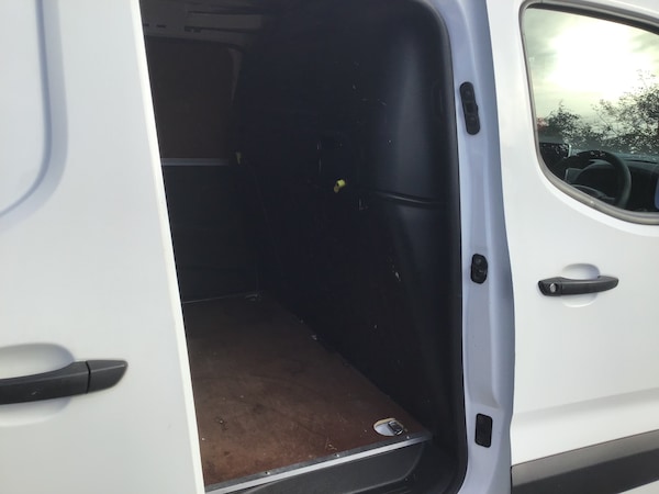 Used Citroen Berlingo 2020 for sale - 76128010: Photo 12