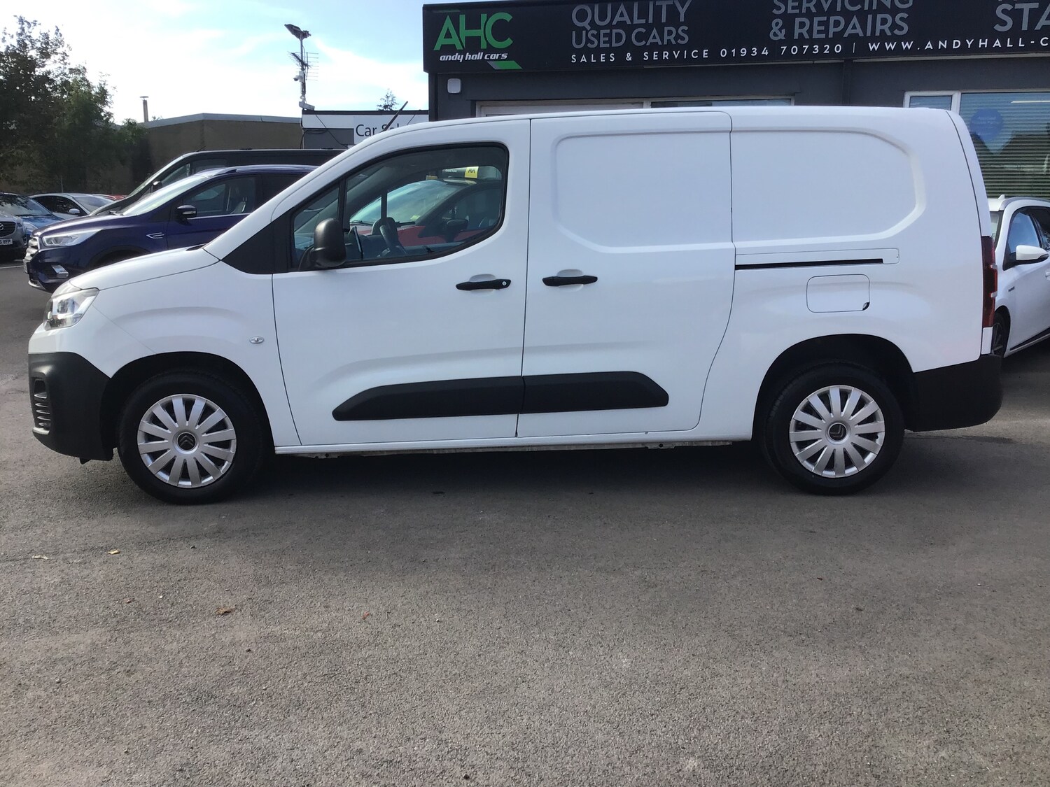 Used Citroen Berlingo 2020 for sale - 76128010: Photo 4