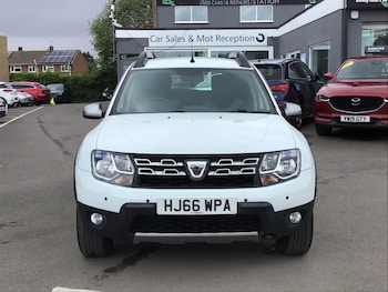 Used Dacia Duster 2016 for sale - 78620609: Photo