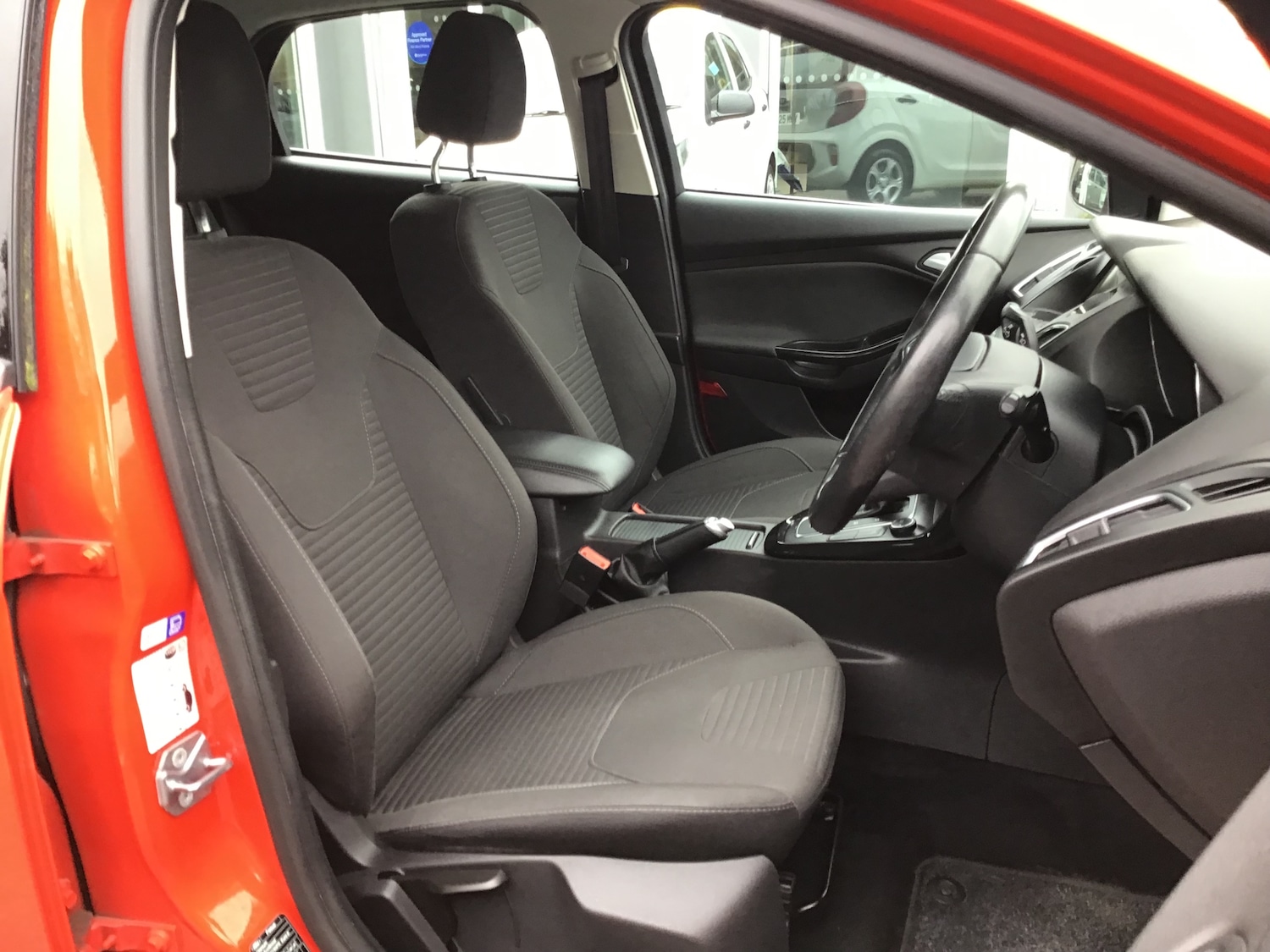 Used Ford Focus 2018 for sale - 76273707: Photo 9