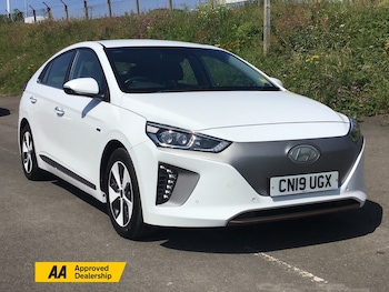 2019 (19) - 28kWh Premium SE Hatchback 5dr Electric Auto (120 ps)