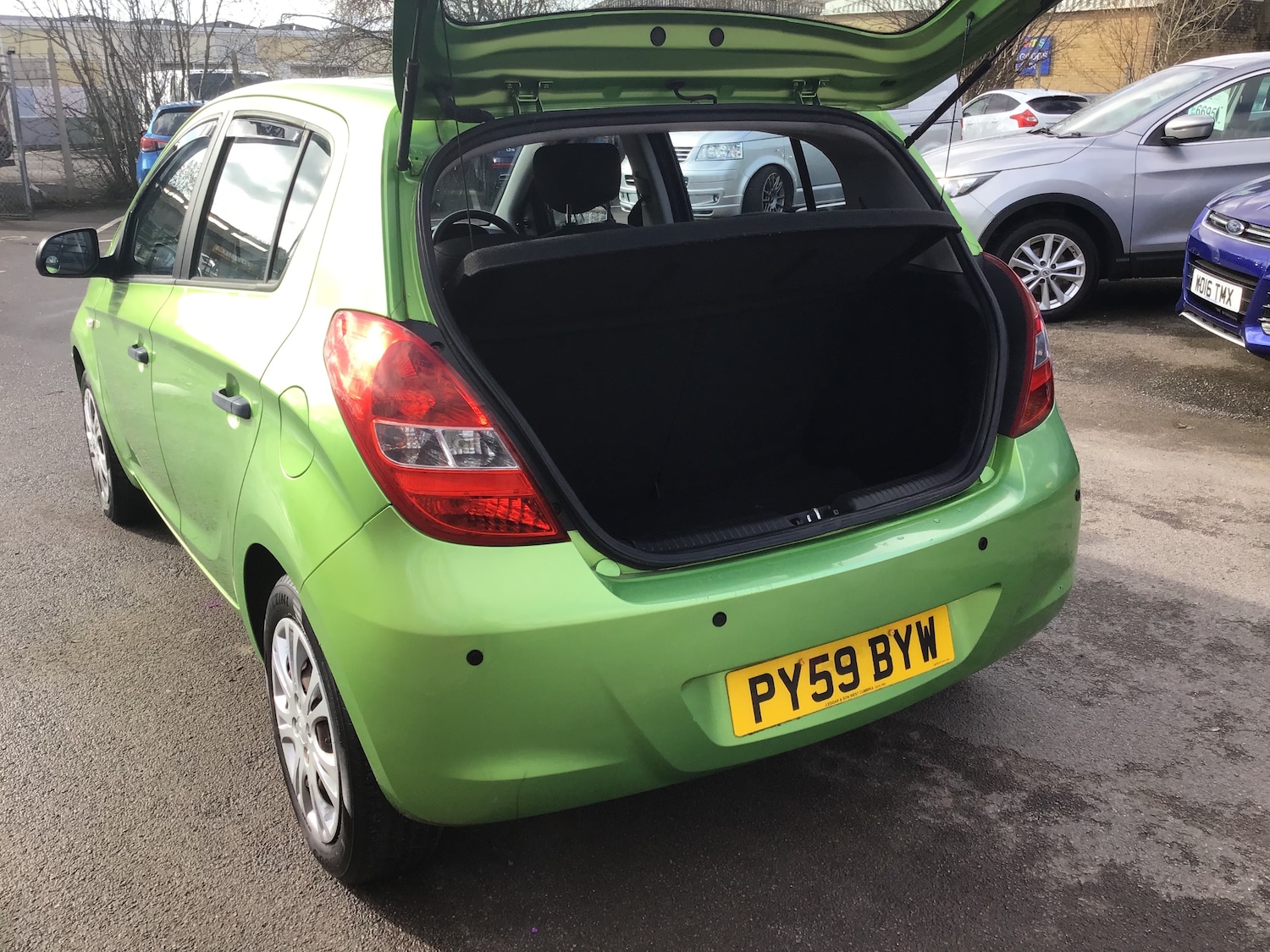 Used Hyundai i20 2009 for sale - 77715553: Photo 12