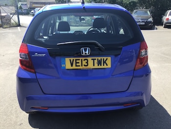 Used Honda Jazz 2013 for sale - 79184609: Photo