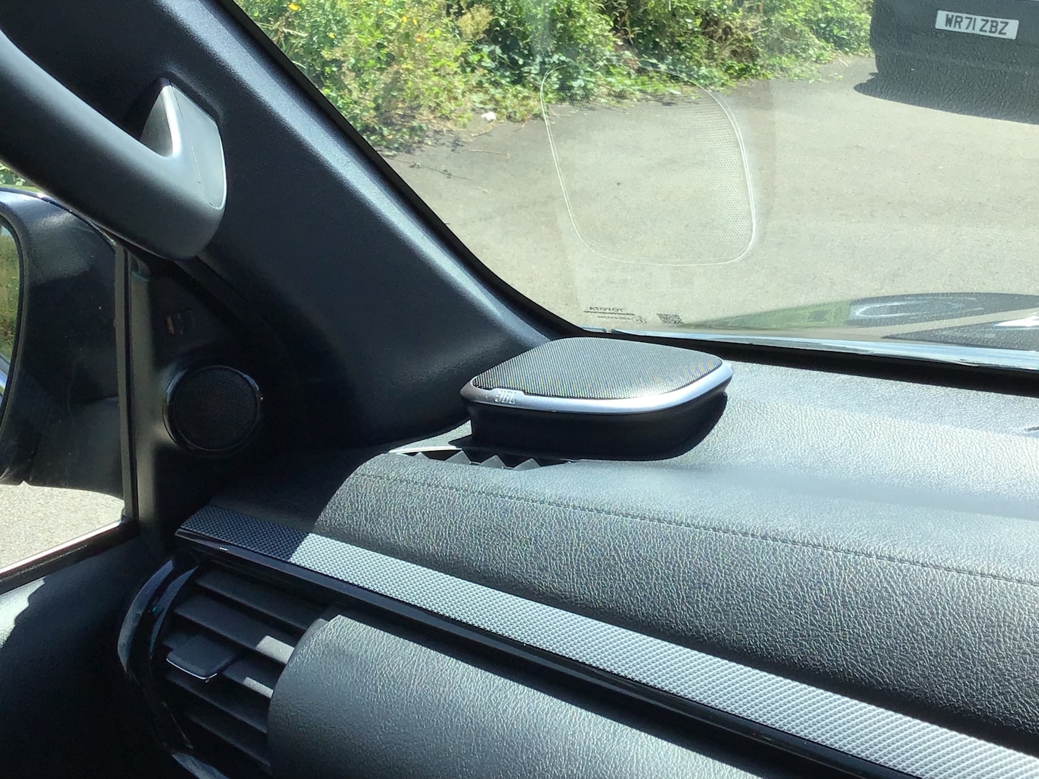 Used Toyota Hilux for sale - 77804966: Photo 32