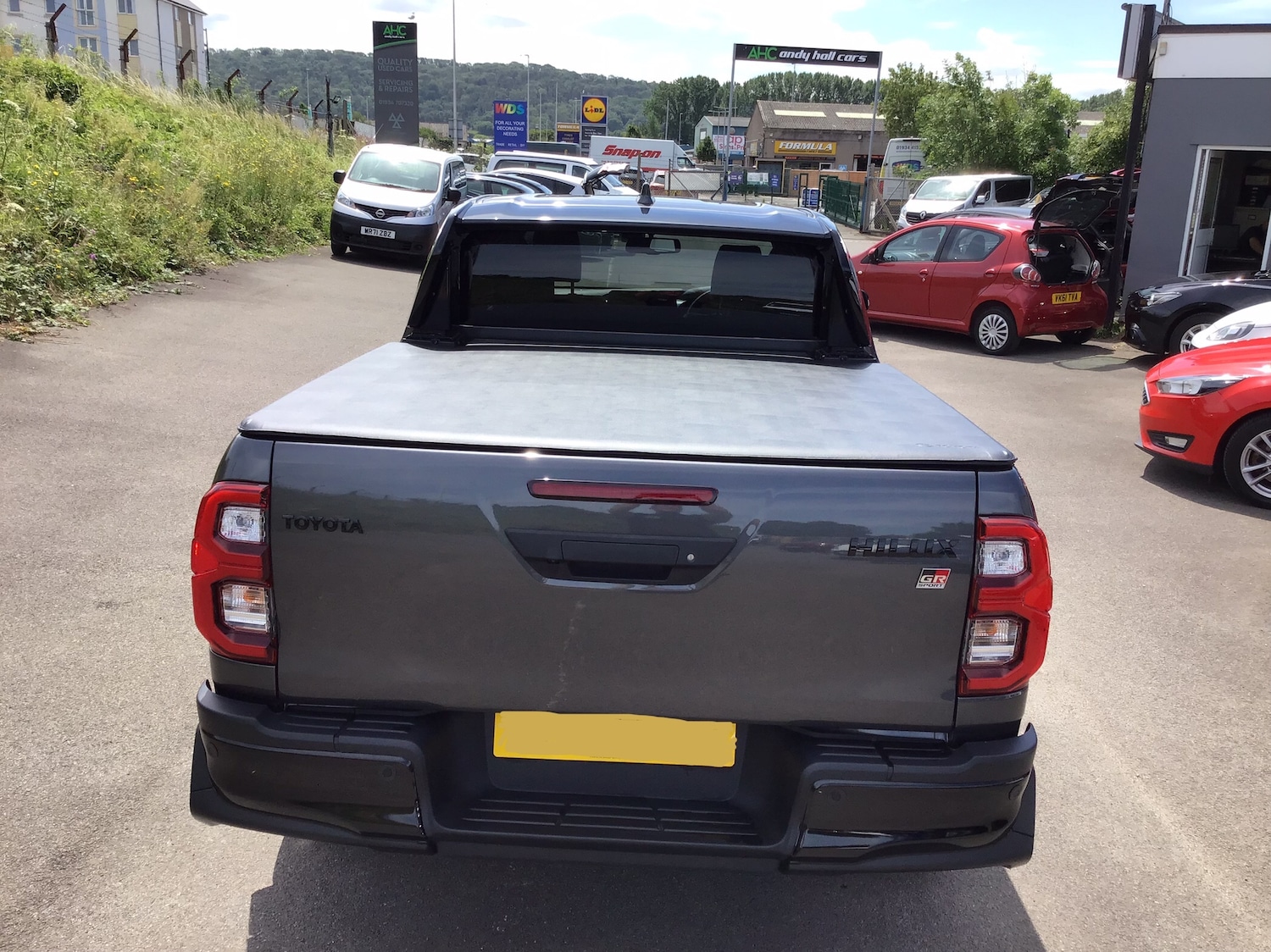 Used Toyota Hilux for sale - 77804966: Photo 7