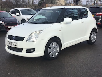 Used Suzuki Swift 2010 for sale - 77200793: Photo