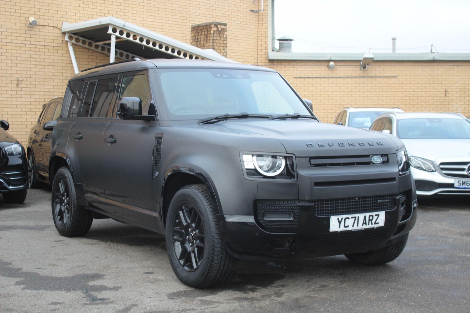 Used Land Rover Defender 110 2021 for sale - 77057555: Photo 12