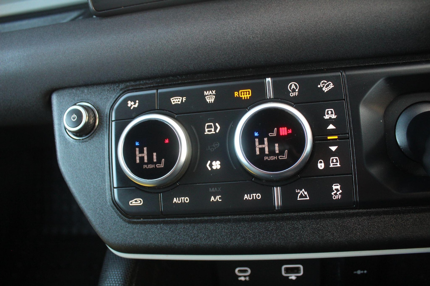 Used Land Rover Defender 110 2021 for sale - 77057555: Photo 35