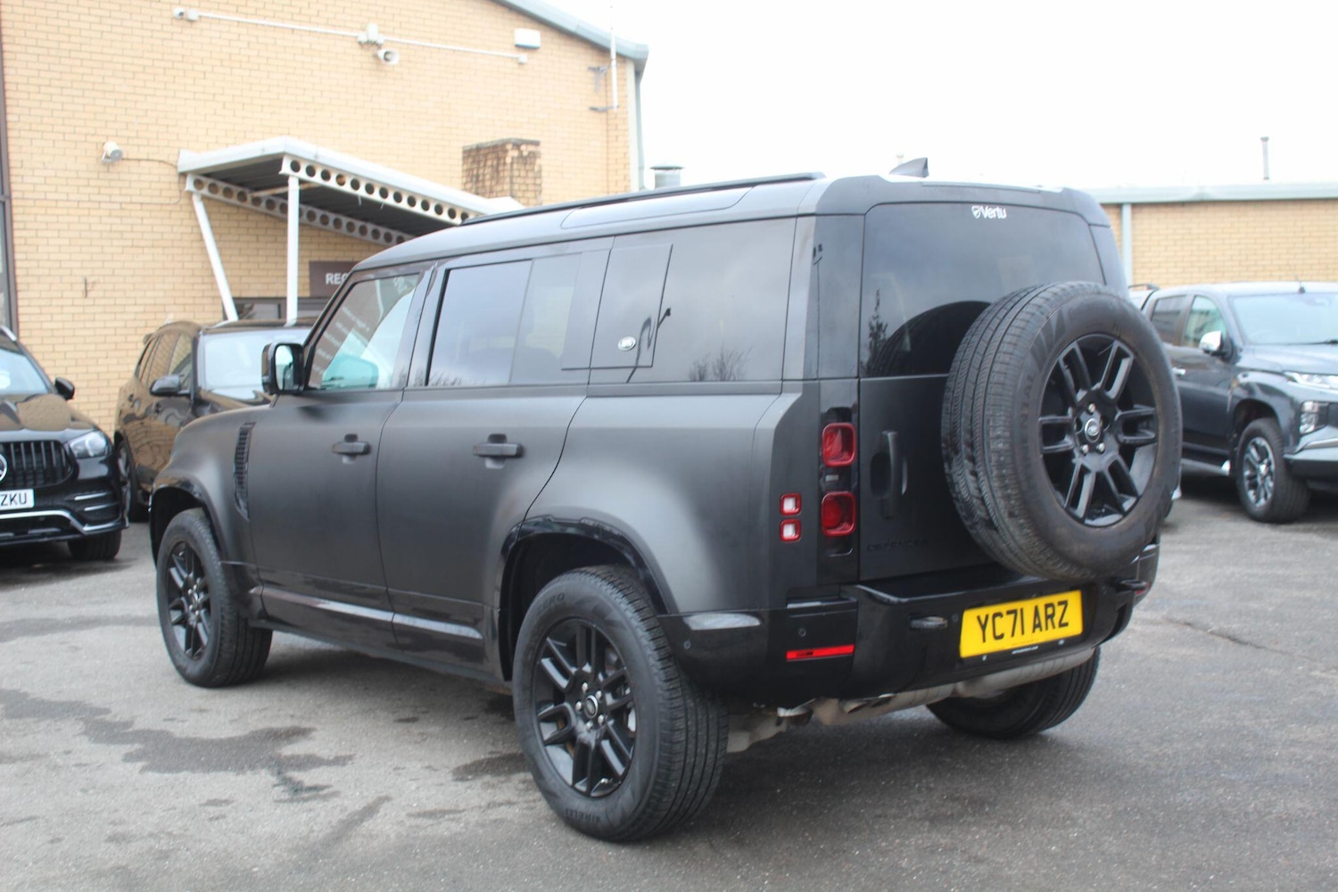 Used Land Rover Defender 110 2021 for sale - 77057555: Photo 4