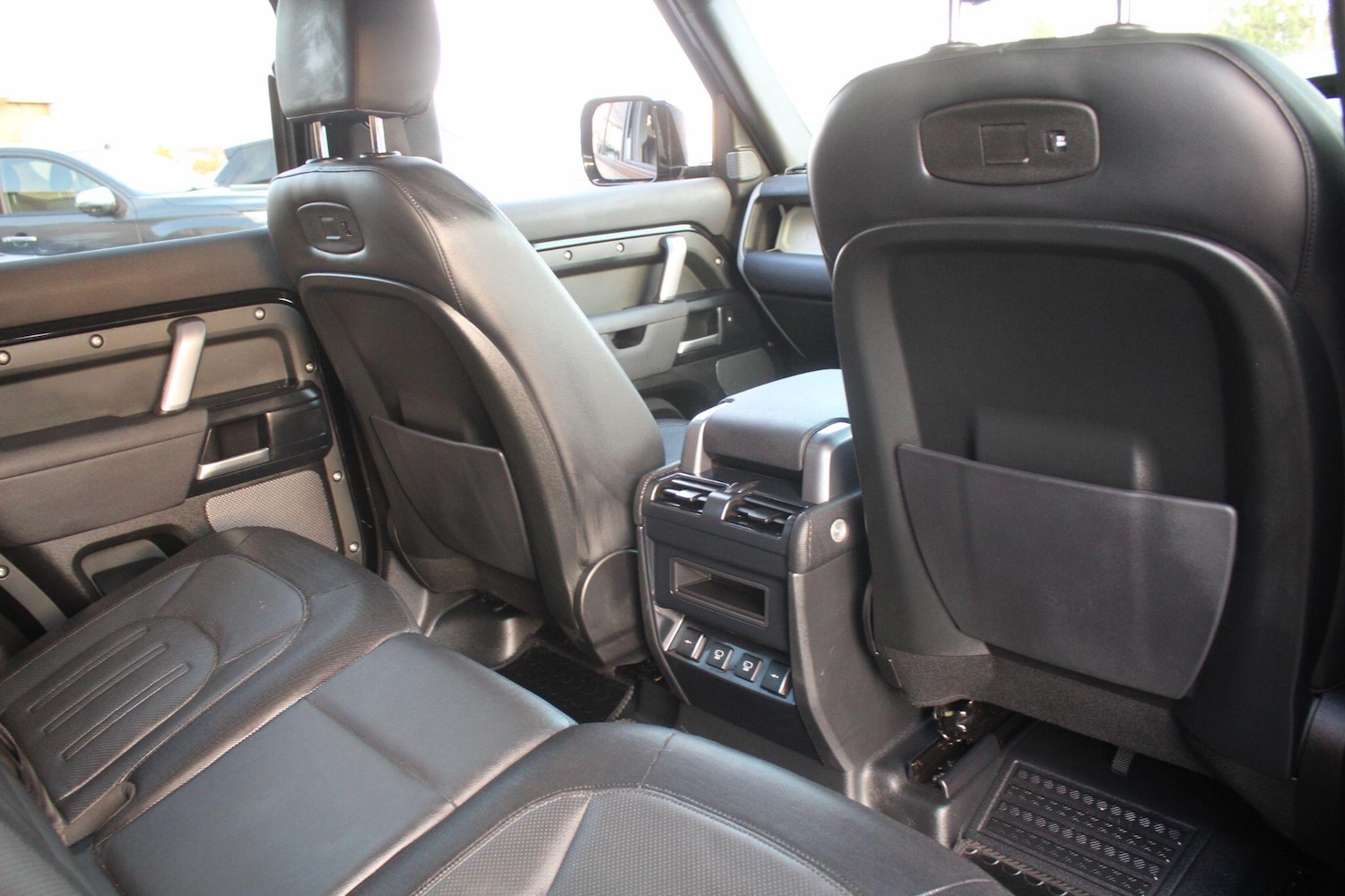 Used Land Rover Defender 110 2021 for sale - 77057555: Photo 55