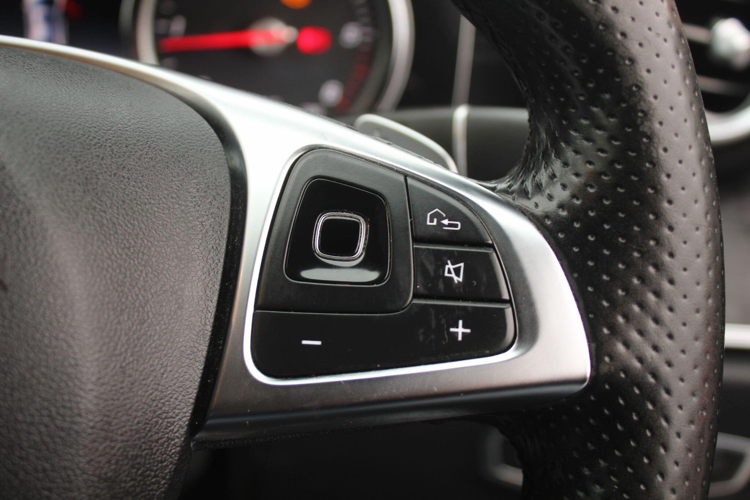 Used Mercedes-Benz E Class 2018 for sale - 76992683: Photo 14