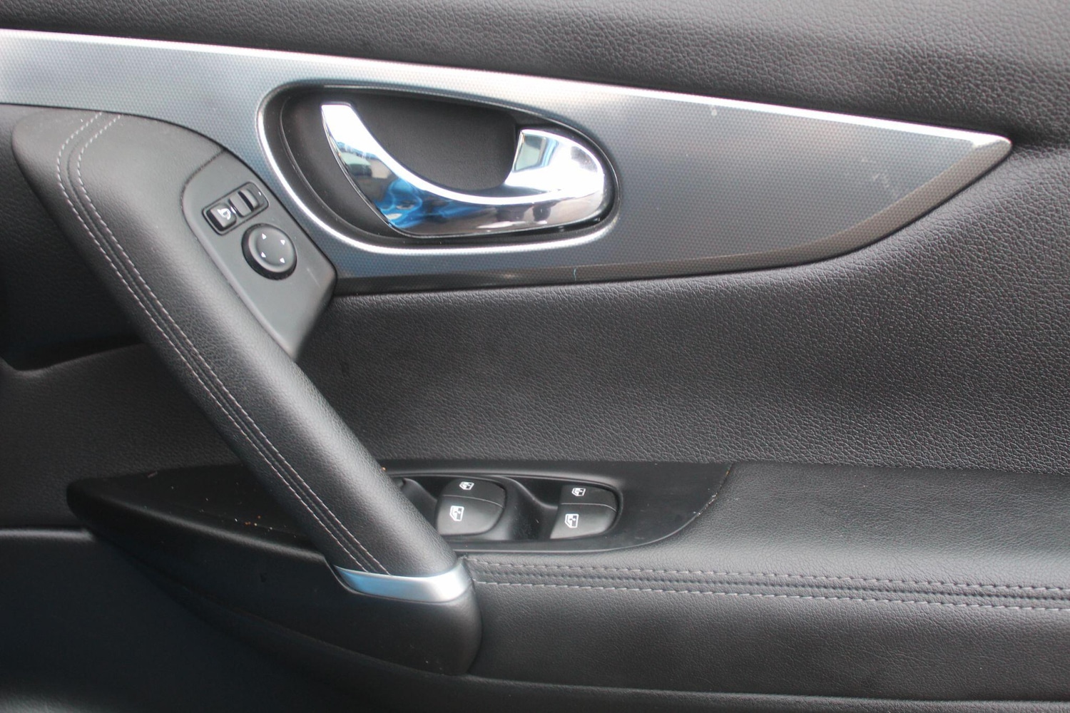 Used Nissan Qashqai for sale - 77238217: Photo 38