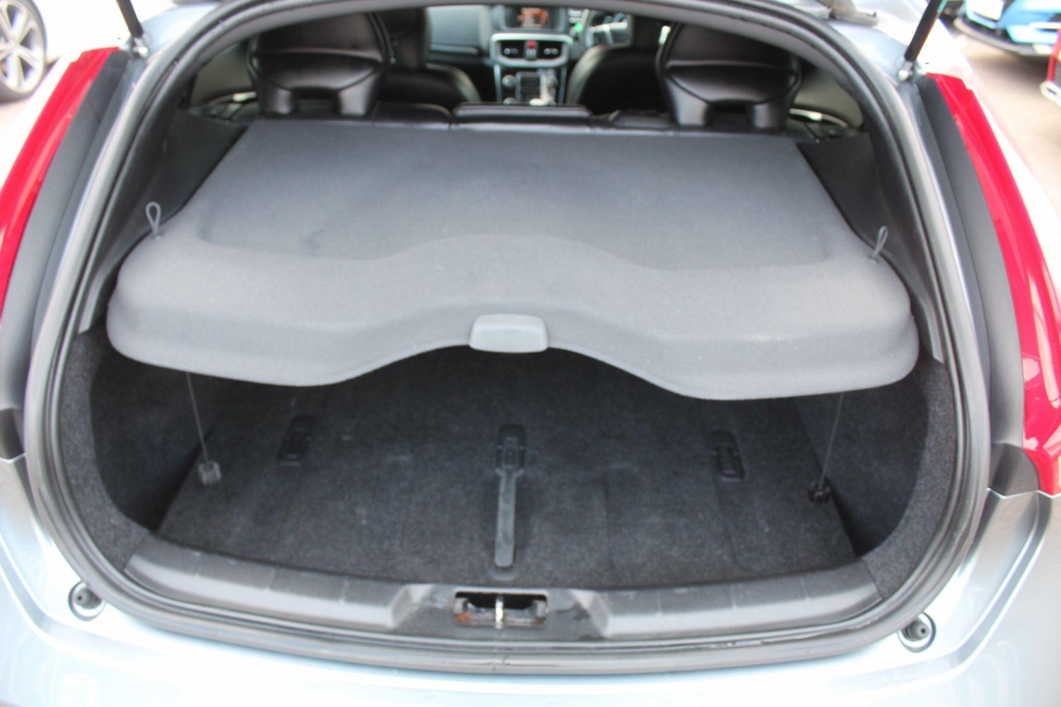 Used Volvo V40 2014 for sale - 76059511: Photo 15